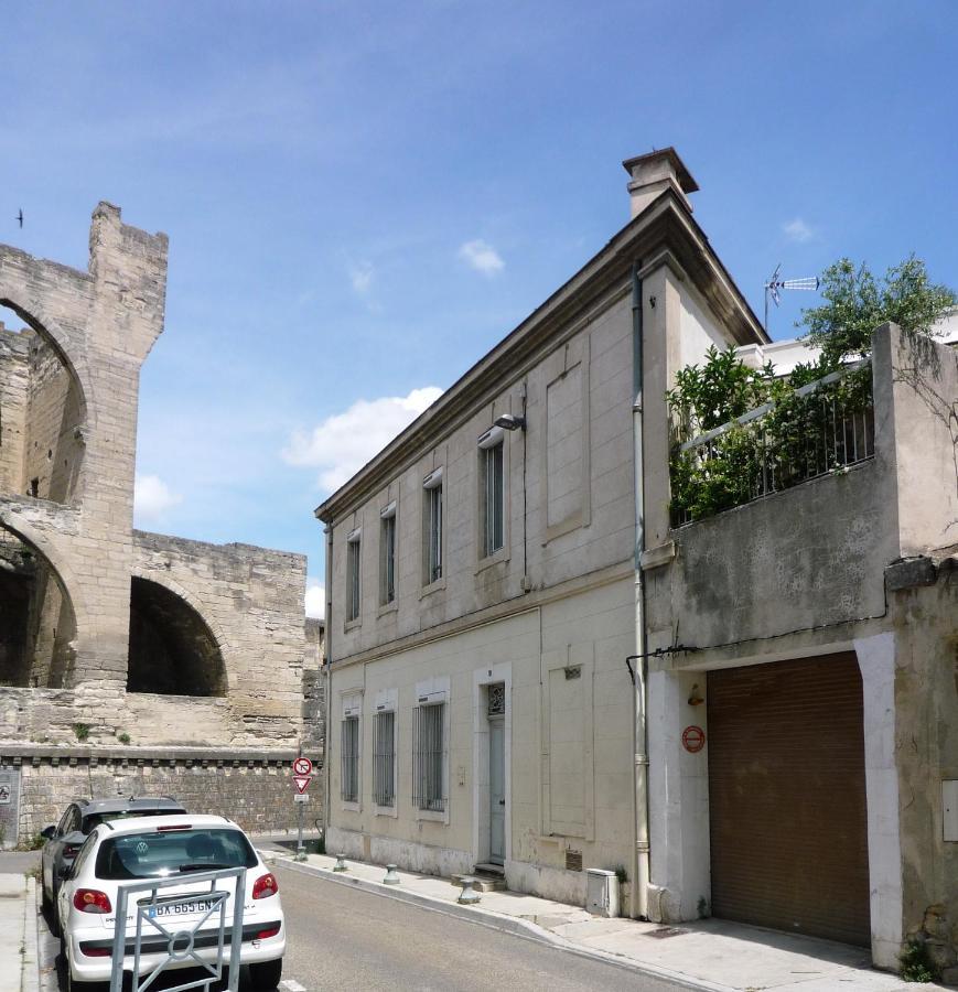 Appartement Avignon Centre Intra Muros Cour Exterieure Parking Prive Gratuit Экстерьер фото